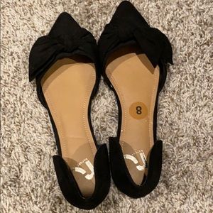 Black pointy Flats